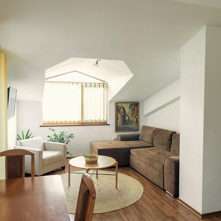 בנסקו 2-Bedroom Apt, 2Min Walk To Ski Path, 7-8 Min Walk To Gondola מראה חיצוני תמונה